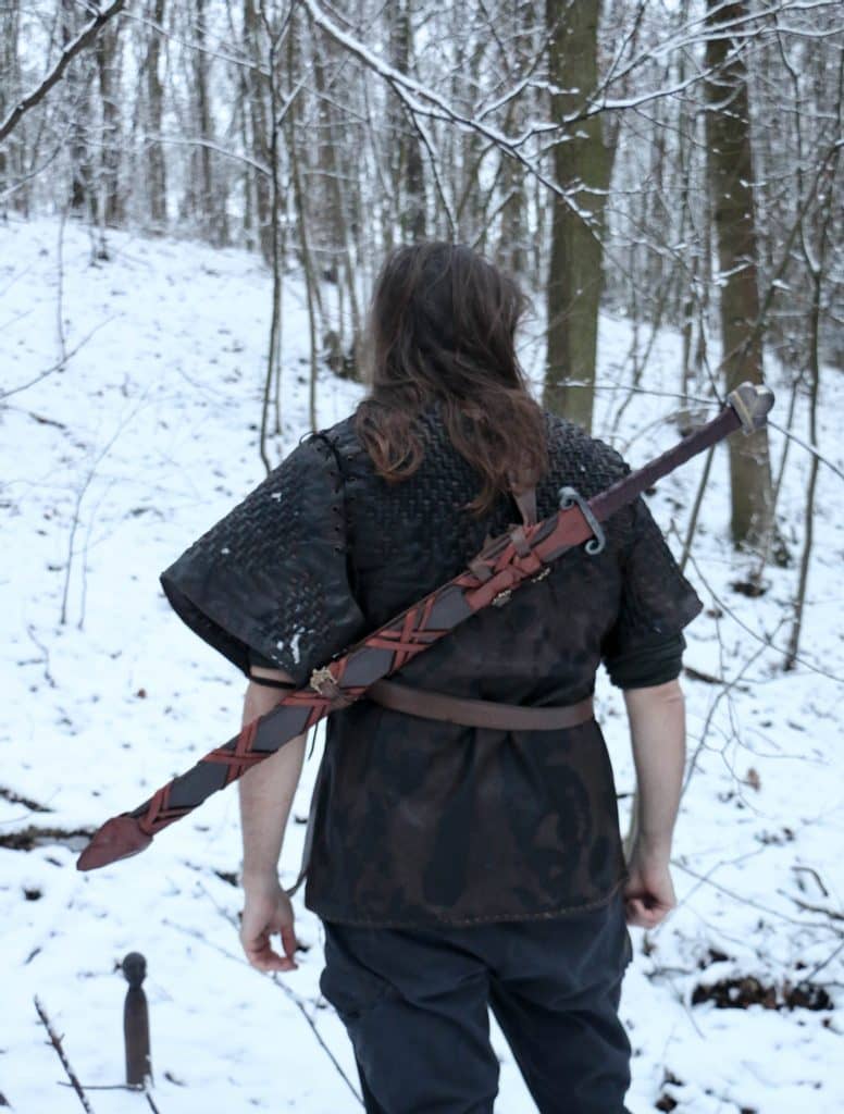 Espada de fantasía Barbarian afilada a dos manos con vaina en la espalda AES21 - Espadas y Más