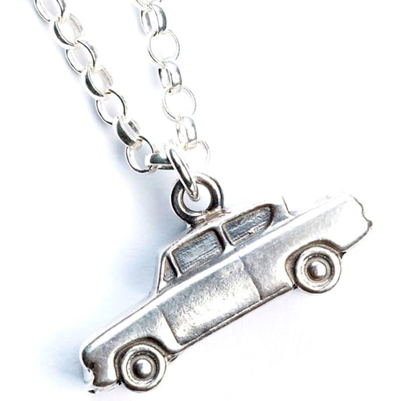 Colgante Mr Weasleys Flying Car Harry Potter plata - Espadas y Más