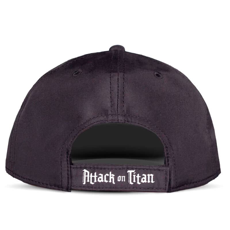 Gorra Attack on Titan - Espadas y Más