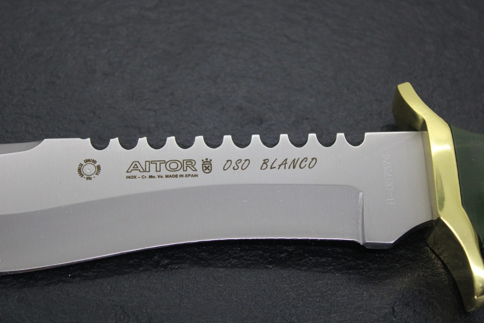 Cuchillo AITOR OSO BLANCO - Espadas y Más