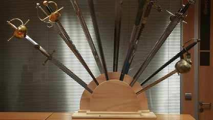 Espadero para 13 espadas - Espadas y Más
