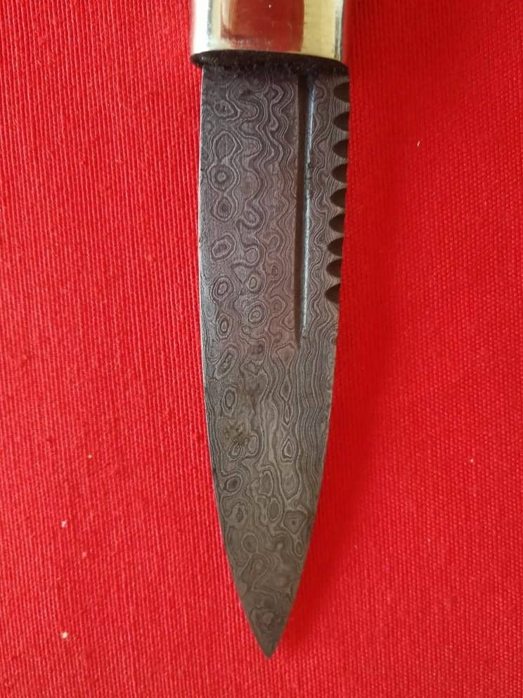 0201022632 Cuchillo escocés Sgian Dubh acero de damasco - Espadas y Más