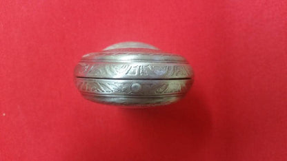 Imagen de Anillo único acero dorado NN1315 parte de nuestra colección en Espadas y más, sitio oficial.