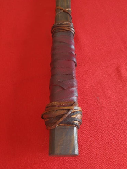 Imagen de Hacha de Ragnar Fabricación propia parte de nuestra colección en Espadas y más, sitio oficial.