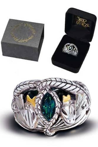 Imagen de Anillo Barahir plata NN9687 parte de nuestra colección en Espadas y más, sitio oficial.