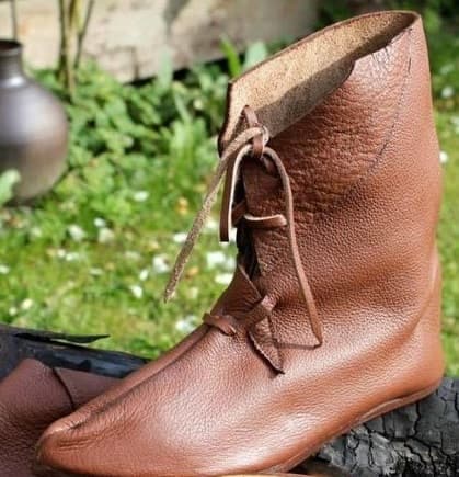 Botas vikingas estilo Osberg, Cuero Marrón - Espadas y Más