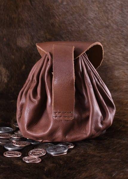 Carrito de bolso de cuero medieval con botón de cuerno, marrón rojizo - Espadas y Más