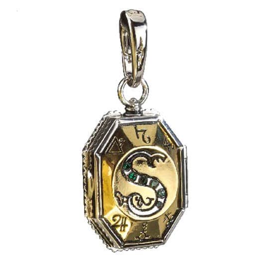 Colgante charm Guardapelo Slytherin Harry Potter - Espadas y Más