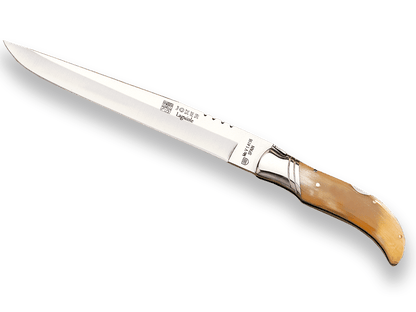 Imagen de Cuchillo Plegable Con Mango En Asta De Toro Y Hoja De 19,5 Cm. CA09 parte de nuestra colección en Espadas y más, sitio oficial.
