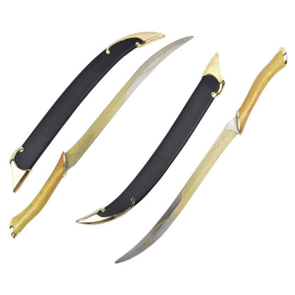 Imagen de Cuchillos de Légolas con expositor y vaina El Señor de los Anillos 047CU parte de nuestra colección en Espadas y más, sitio oficial.