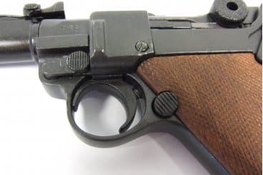 Pistola Parabellum Luger P08, réplica não funcional 1145