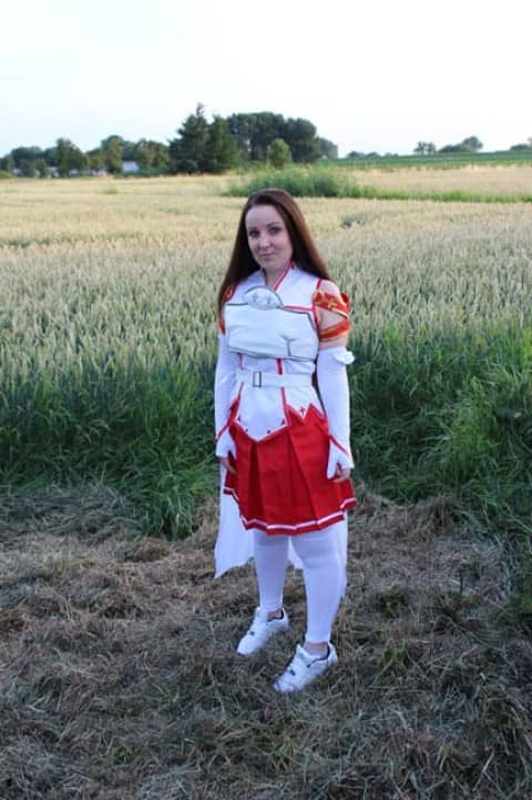 Disfraz de cosplay para Asuna Yuuki de la serie "Sword Art Online" - Espadas y Más