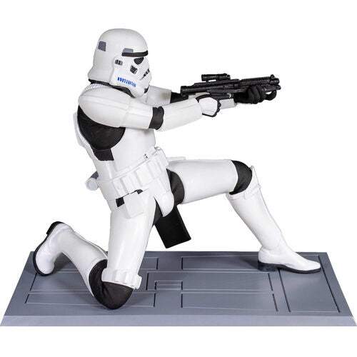 Figura Stormtrooper Star Wars 1/10 - Espadas y Más