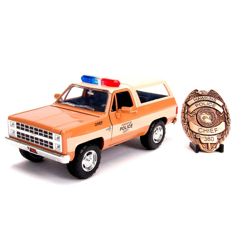 Coche metal Chevy K5 Blaze 1980 Stranger Things + placa - Espadas y Más