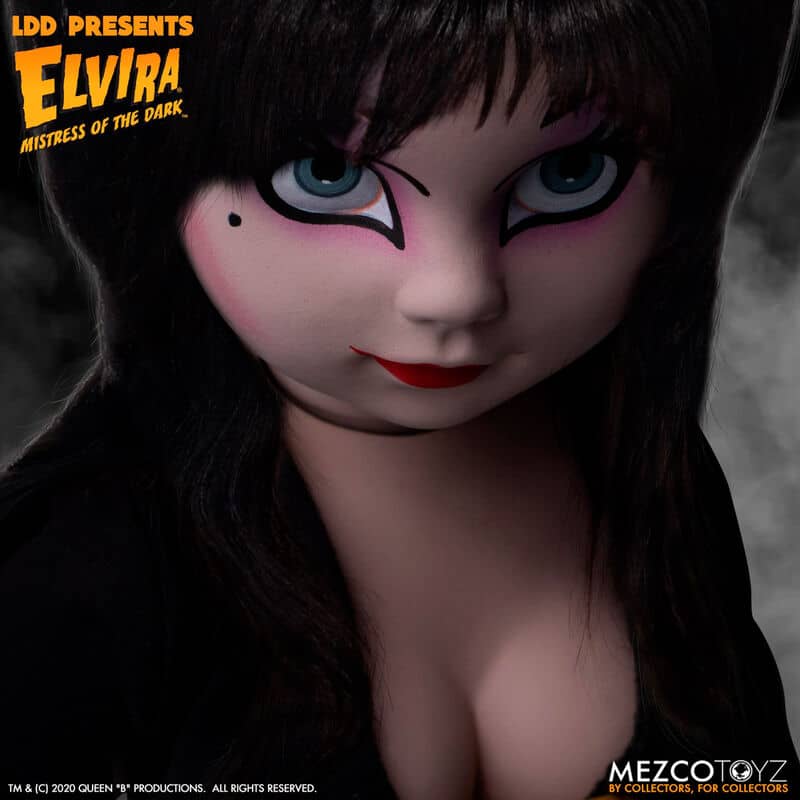 Figura Elvira - Elvira Mistress of the Dark Living Dead Dolls 25cm - Espadas y Más