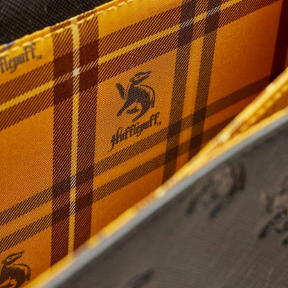 Bolso Hufflepuff Harry Potter Loungefly - Espadas y Más