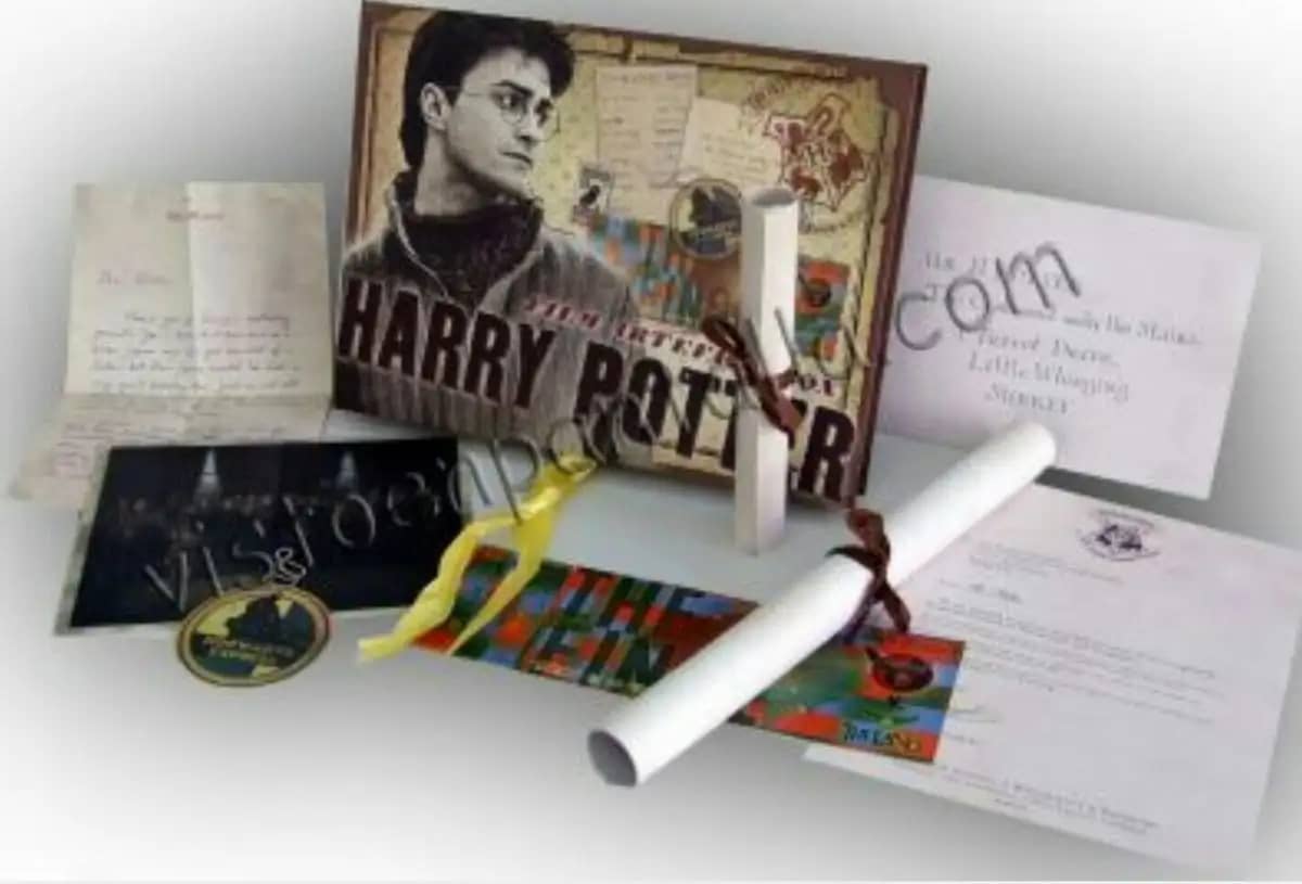 Caja de recuerdos de Harry Potter NN7430 - Espadas y Más