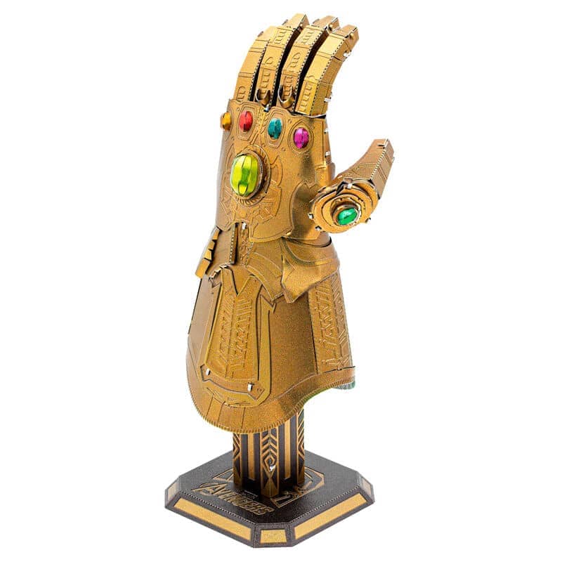 Maqueta metal Guante Infinito Vengadores Avengers Marvel Metal Earth - Espadas y Más