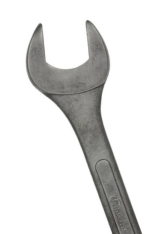 LLAVE INGLESA CASCANUECES II SOFTCOMBAT 30250145 - Espadas y Más