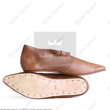 Calzado bajo hispano Cuero Marrón S. XII-XIV - Espadas y Más