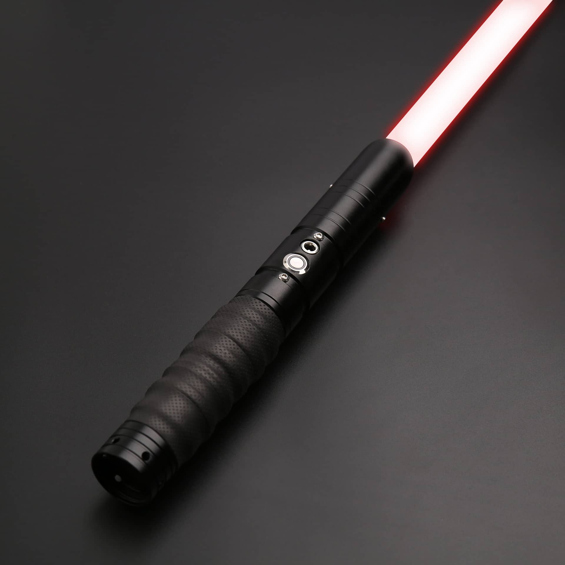 Sable Sith Con Mango De Metal 77cm, Láser RGB Rojo - Star Wars - Espadas y Más