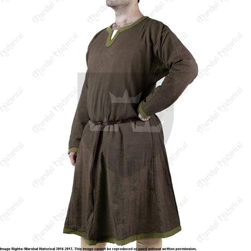 Túnica norteña decorada medieval temprana - Espadas y Más