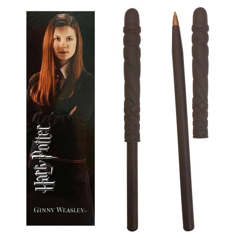 Imagen de Varita boligrafo y marcapaginas Ginny Weasley Harry Potter parte de nuestra colección en Espadas y más, sitio oficial.