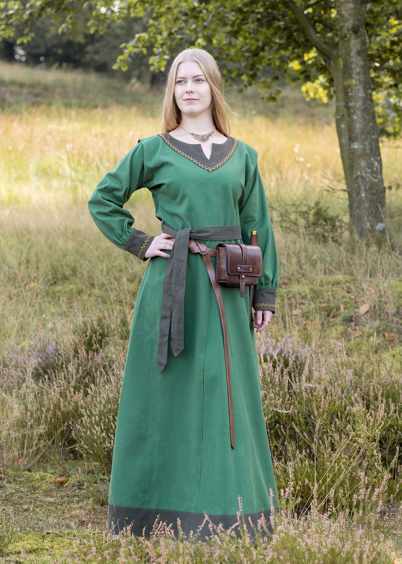 Viking Dress Jona, green - Espadas y Más